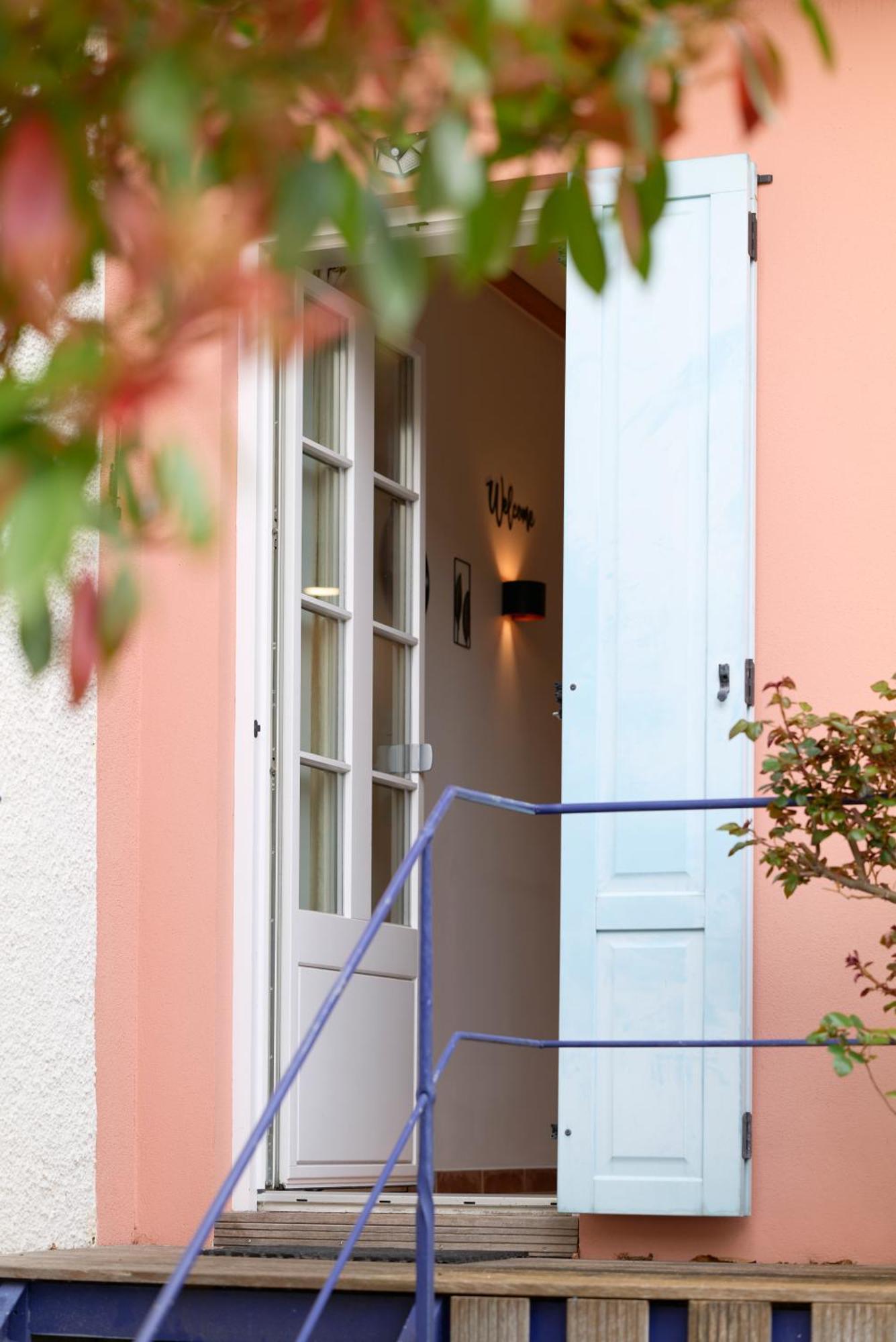 Stilvolle Gartenterrassenwohnung Mitten In Bregenz Exterior photo